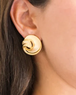 Diane Studs