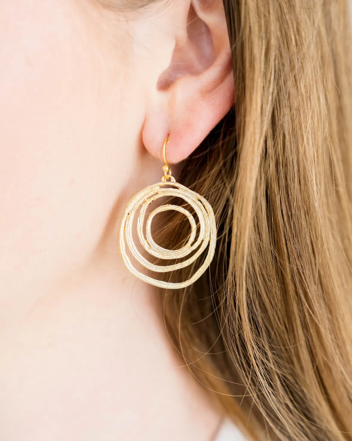 Swirl Cut Out Earrings